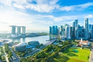סינגפור: הקמת עסקים ורילוקיישן 