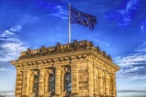 מה ההבדל בין דרכון אוסטרי ובין דרכון גרמני? (מידע משפטי)