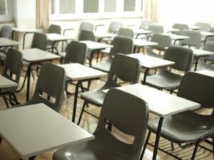 תביעה בגין אלימות תלמידים בבית הספר